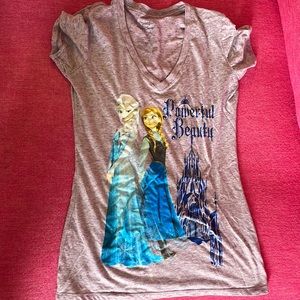 Disney Parks Frozen tee S